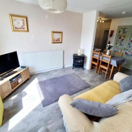 Beautiful 2 Bedroom Annexe In Popular Town Location Narberth Eksteriør bilde